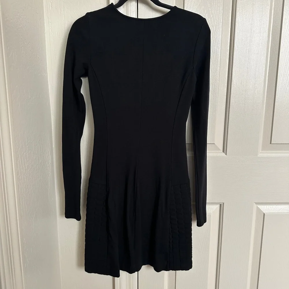 Theory Black Long Sleeve Quilted Mini Dress -‎ Size XS